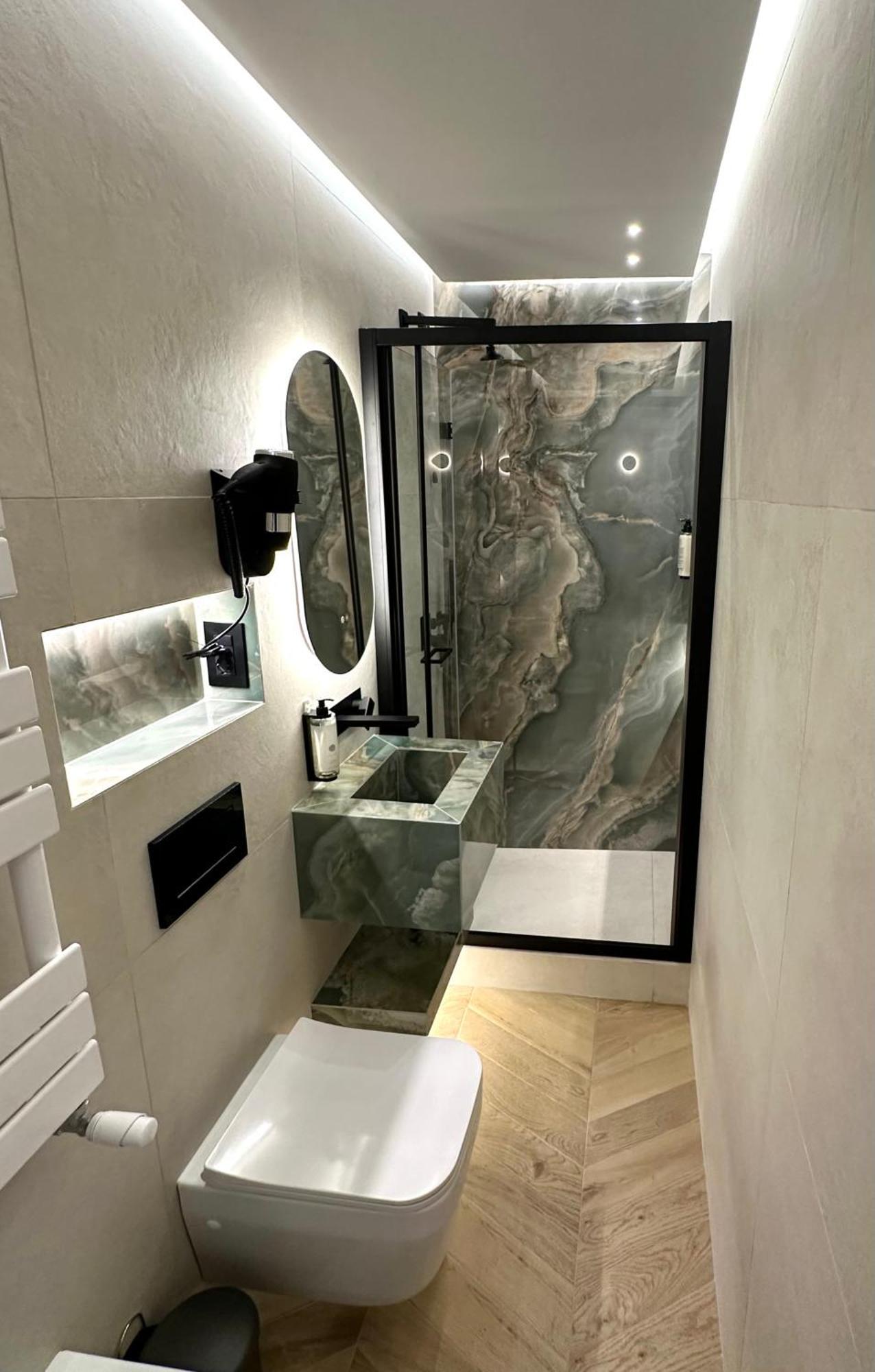 Luxury 56 * Rom